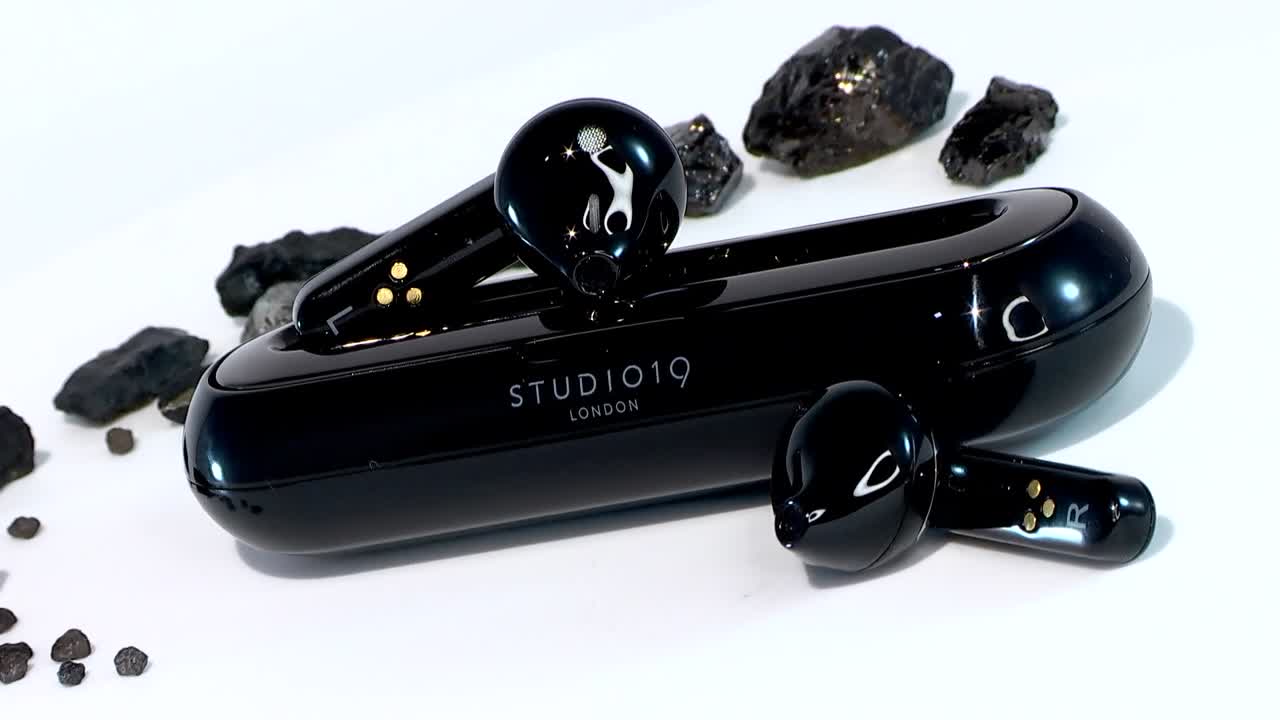 Studio 19 earbuds new arrivals