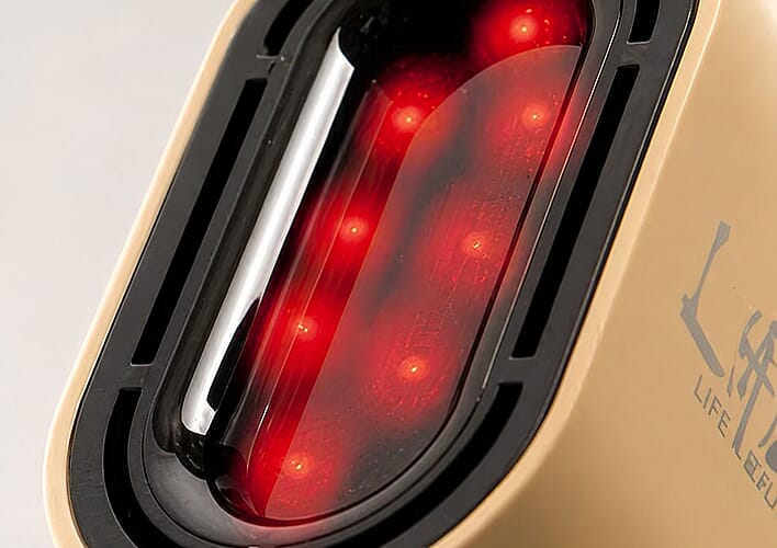 Red and Infrared LED Therapy beam penetrating scalp and hair shaft 