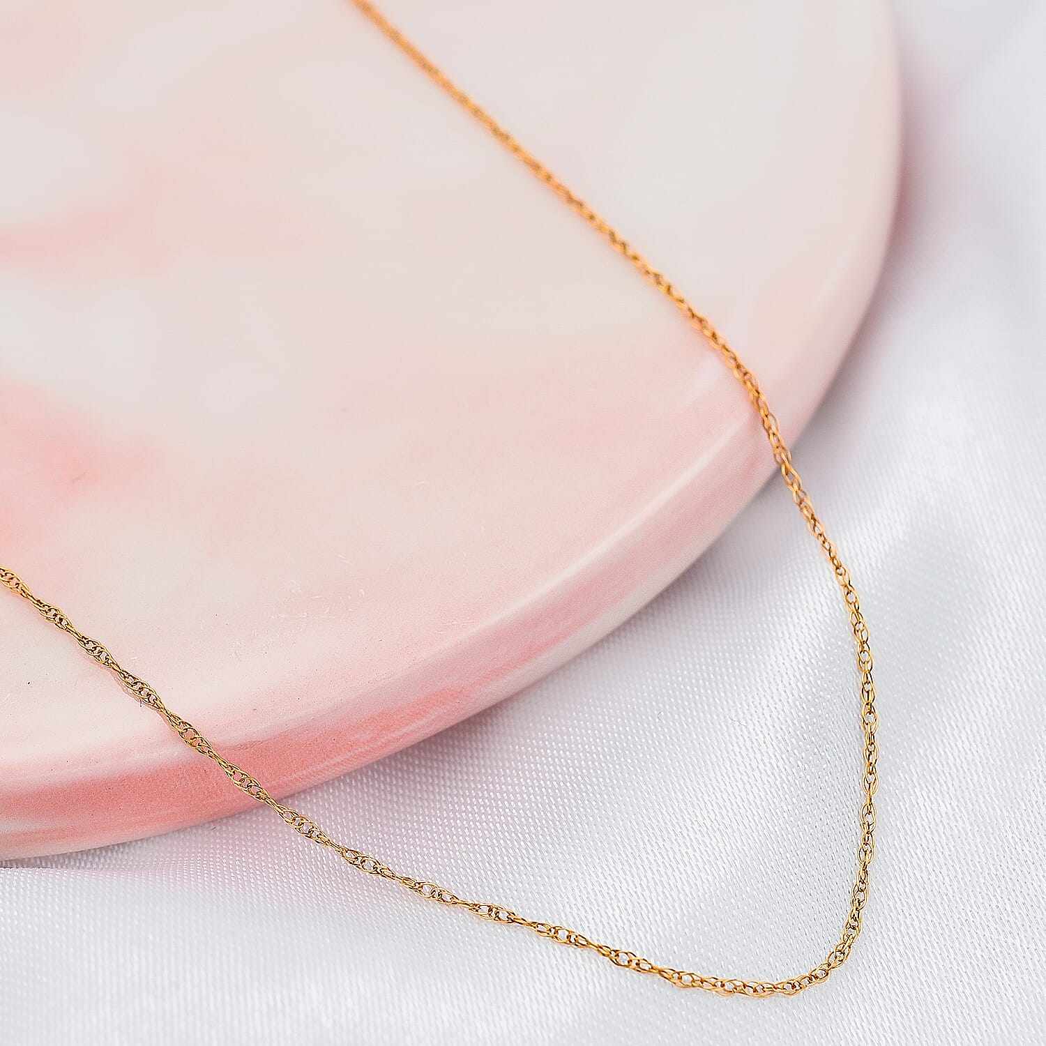 Epic Friday Mega Deal - Set of 3 - 9K Yellow Gold Heart Pendant, Prince of Wales Chain AND Creole Hoop Earrings (18 inch)