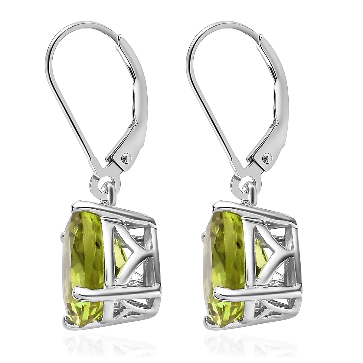 Hebei Peridot Sterling Silver Tree of Life Pendant With Chain (Size 20) 3.62 Ct, Silver Wt. 6.35 GM and Chinese Peridot Drop Earrings in Sterling Silver With Lever Back 2.6 Ct