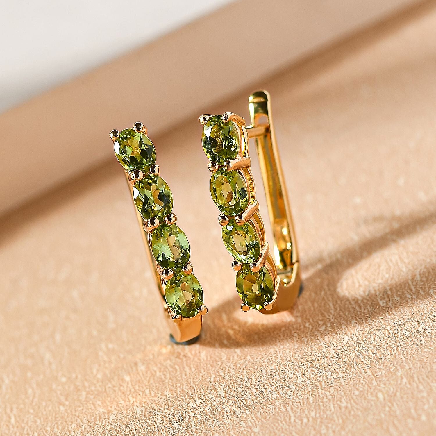 Hebei Peridot Floral Pendant with Chain 5.74 Ct, Silver Wt 8.79 GM and Hoop Earrings in 18K Vermeil Yellow Gold Plated Sterling Silver 5.74 Ct, Silver Wt 8.79 GM
