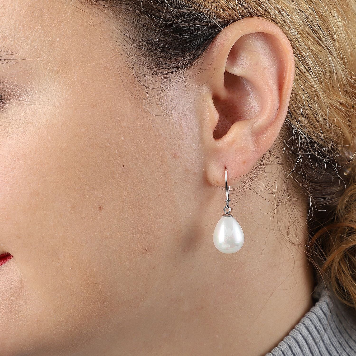 3 Fresh Water Pearl Pendant with 1 Chain (Size 20) and White and Purple Shell Pearl Solitaire Drop Earrings in Sterling Silver with Rhodium Plating