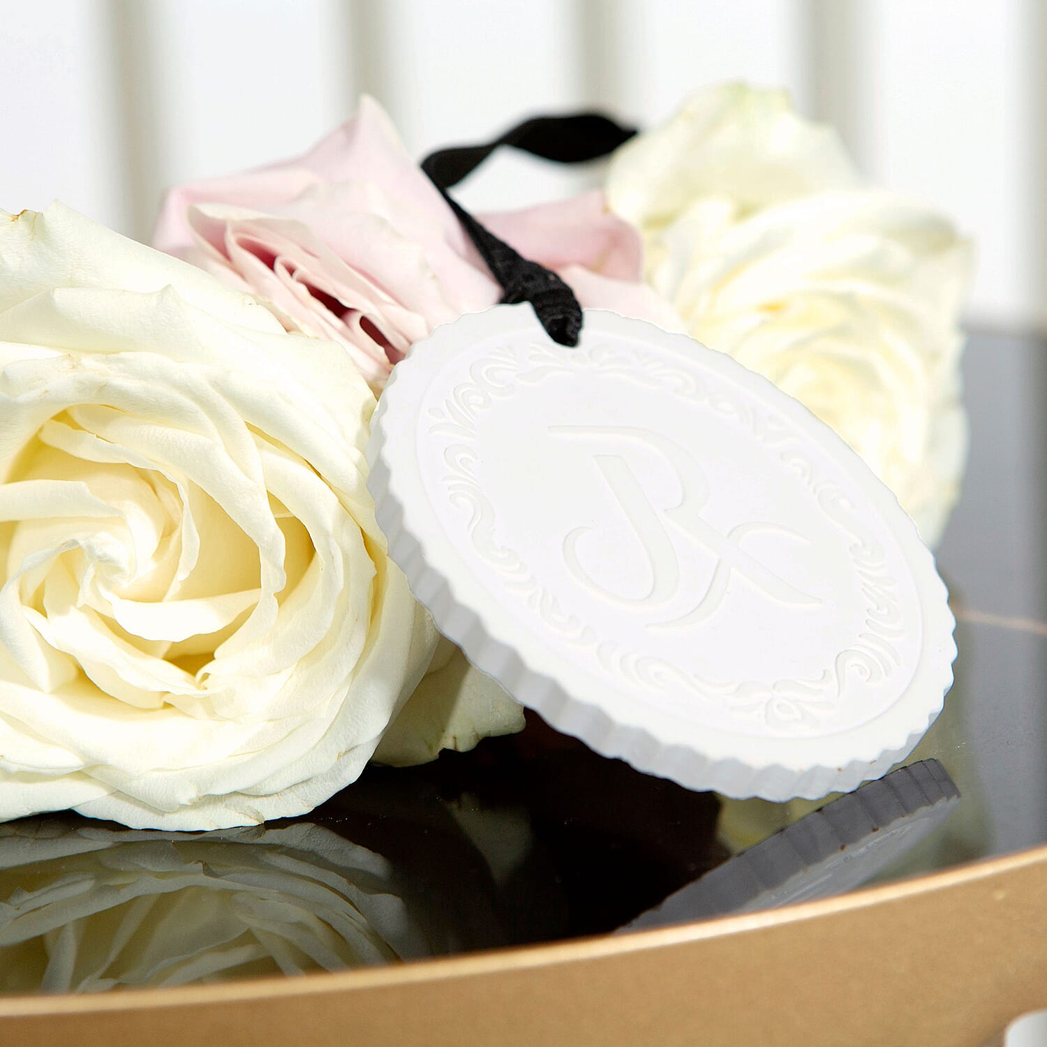 Set of 2 - Janet Reger Hanging Fragrance Disc - White