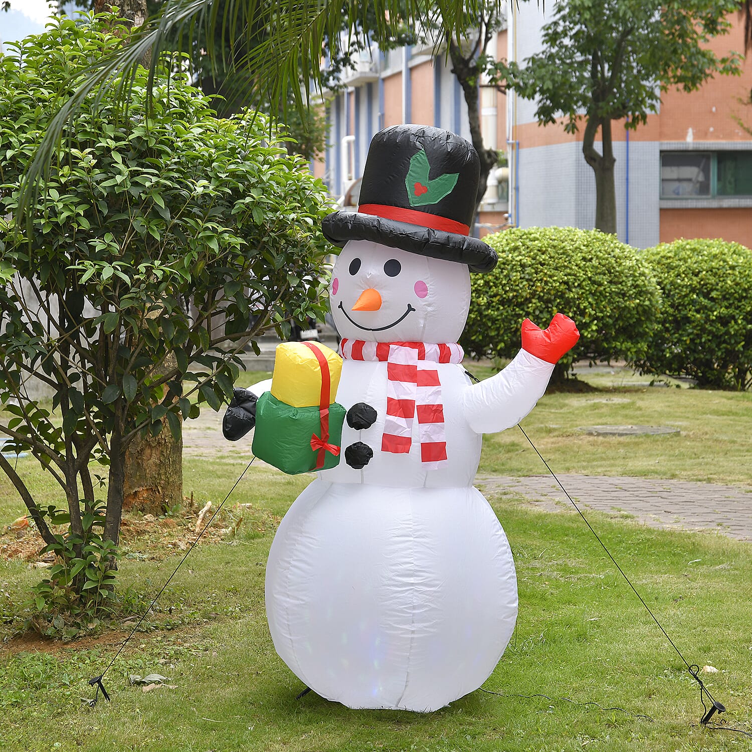 Christmas Decoration - Outdoor Inflatable Snowman with LED Lights & 2 Lighted Glass Christmas Gift Boxes