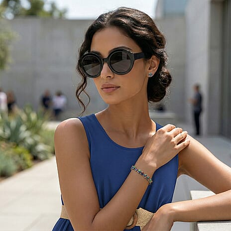 Shop the Look &ndash; Navy Dress, Pearl & Crystal Jewellery Set with Black Sunglasses