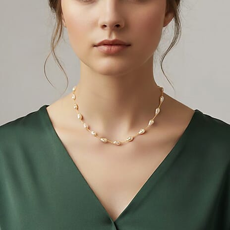 Set of 5 Shell Pearl Necklace