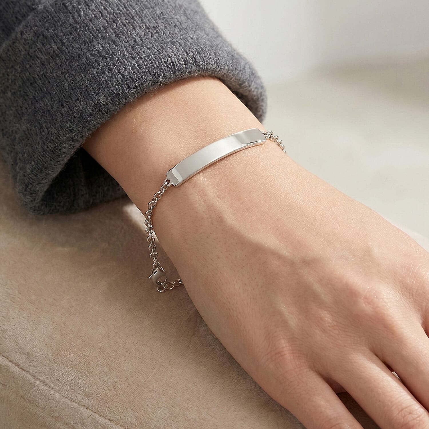 Set of 3 Personalised Bar Bracelets in Gold, Silver & Rose Gold Tones (Each Size - 7-1.5 Ext)