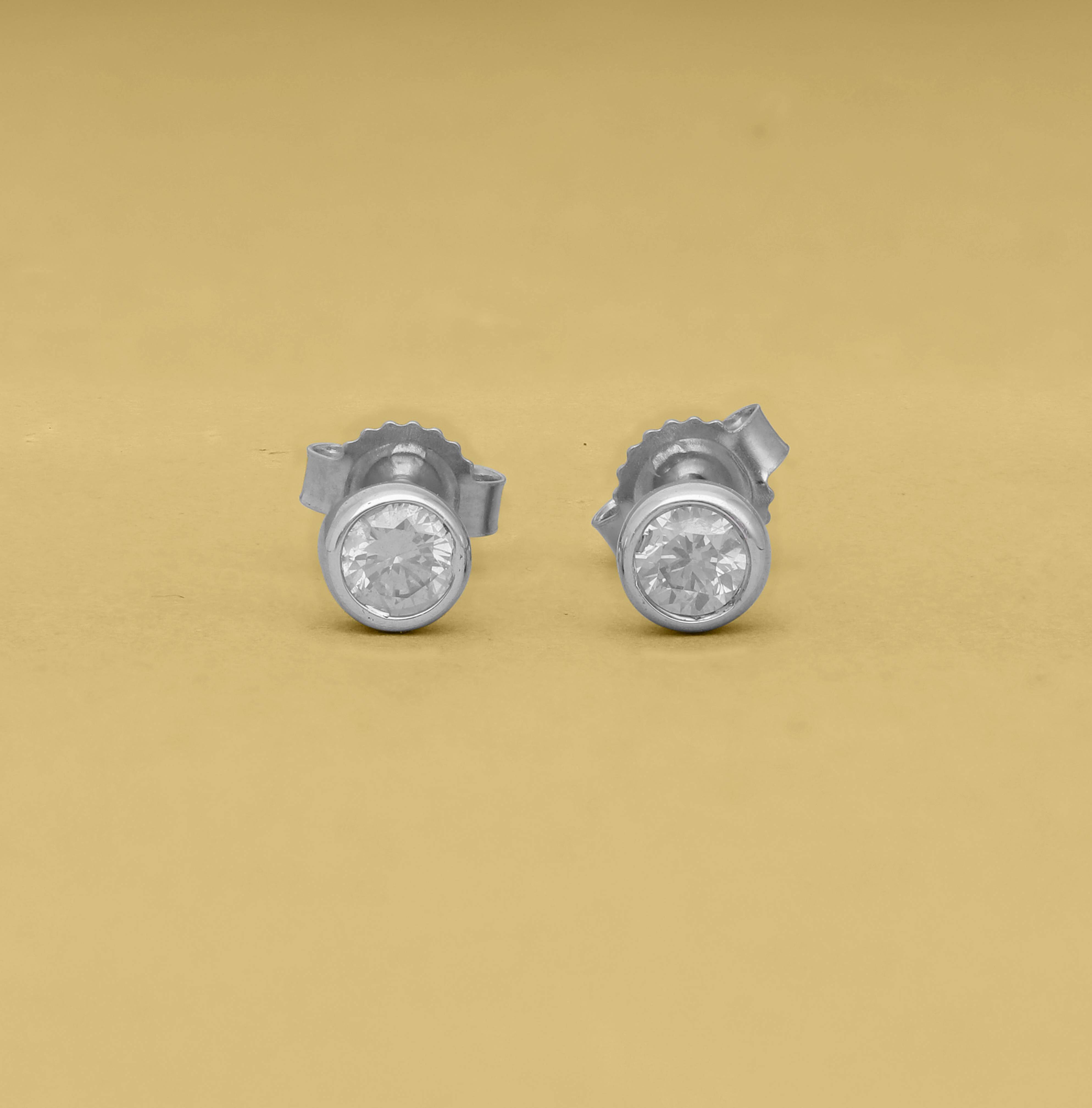 9K White Gold SGL Certified Natural Diamond (I3-G-H) Stud Earrings (with Push Back) 0.25 Ct.