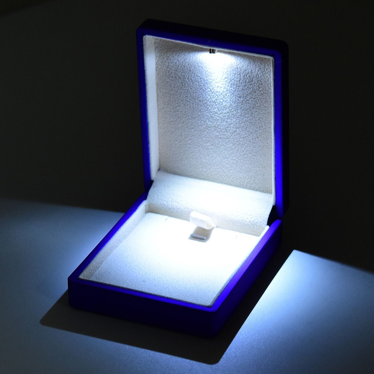 LED Light Illuminated Necklace Gift Box with Velvet Interior Lining (Size 9X7X3.5 Cm)