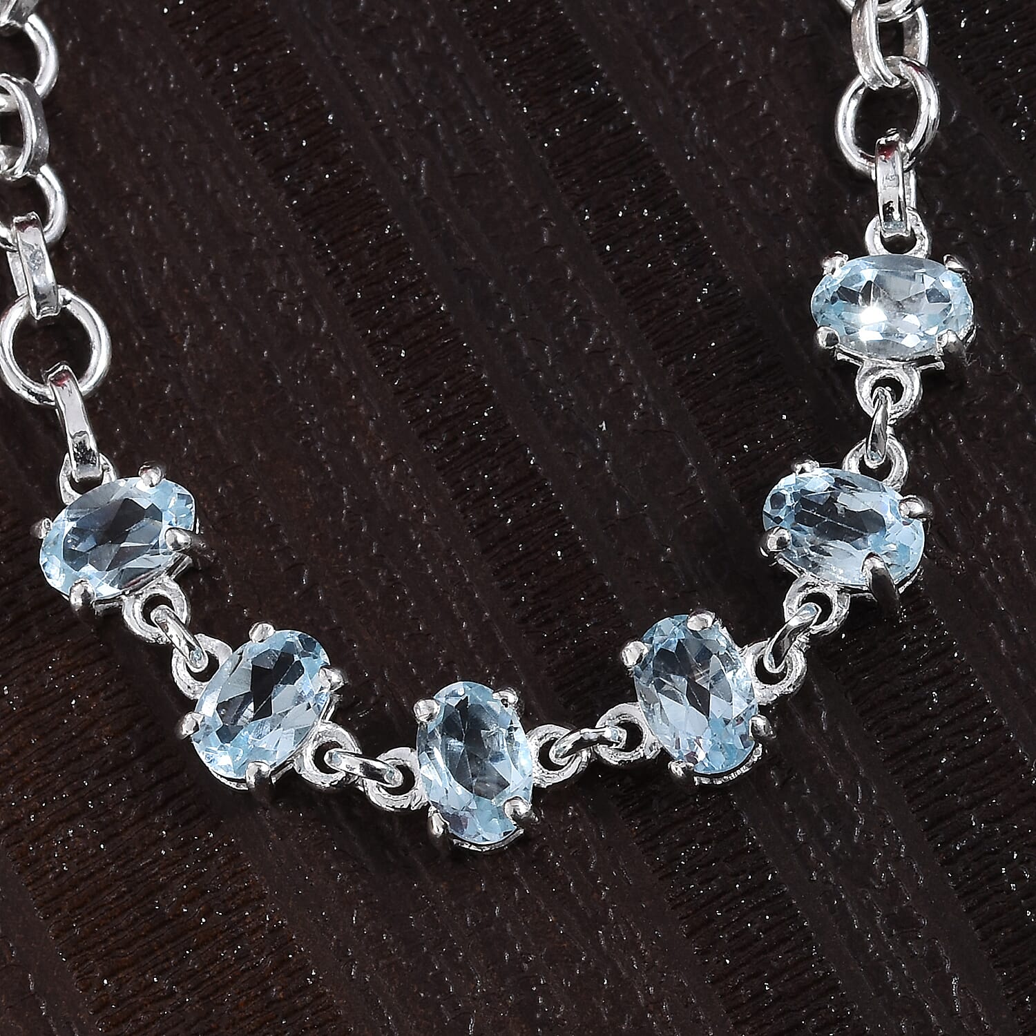 Sky Blue Topaz Bracelet (Size 7.5) in Sterling Silver 3.13 Ct, Silver Wt 5.62 Gms