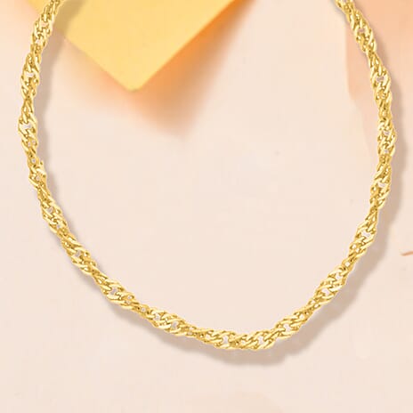 18K Yellow Gold Twisted Curb Chain (Size 16) with Spring Ring Clasp.