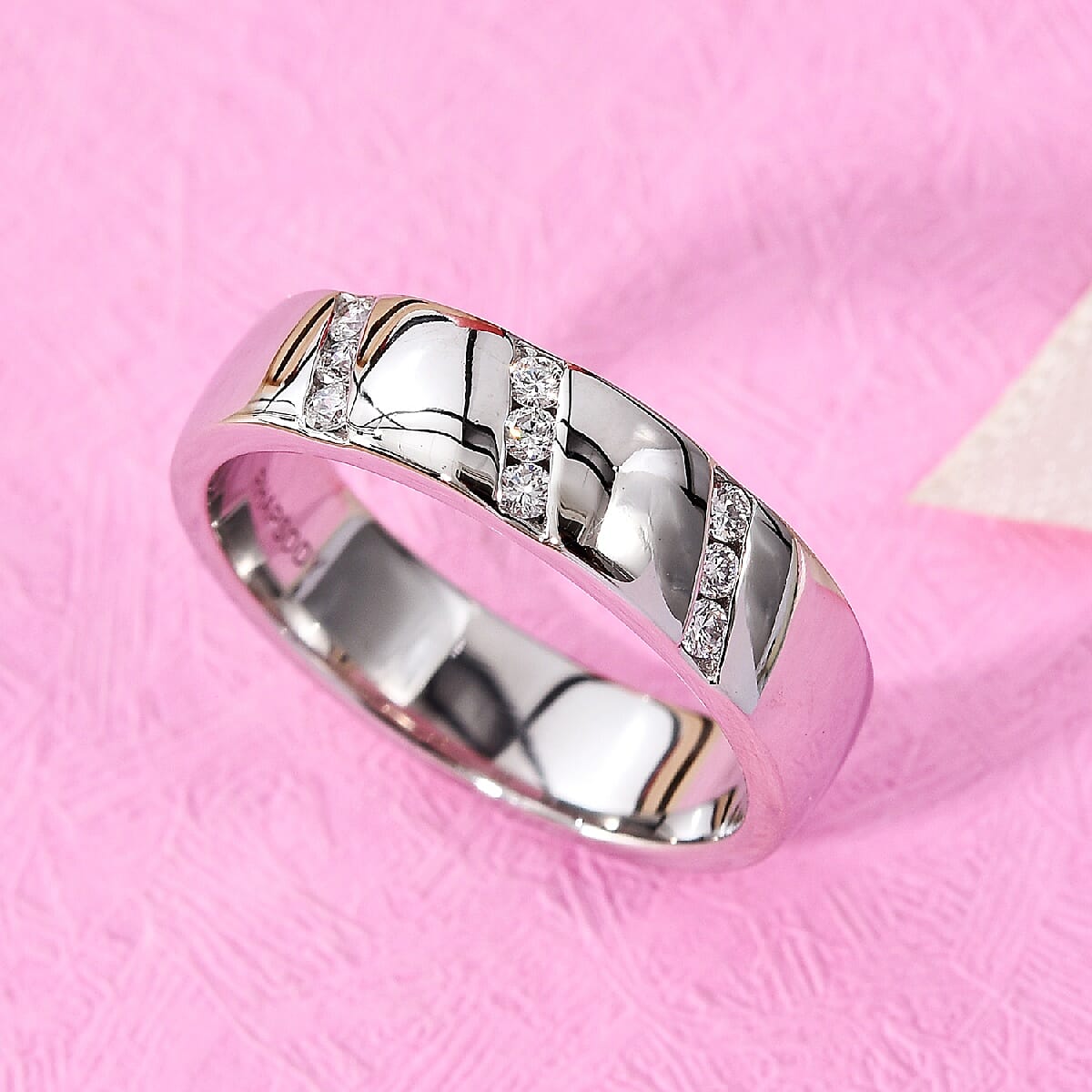 RHAPSODY 950 Platinum IGI Certified Diamond (Rnd) (VS-E-F) Band Ring 0.16 Ct, Platinum wt 8.30 Gms