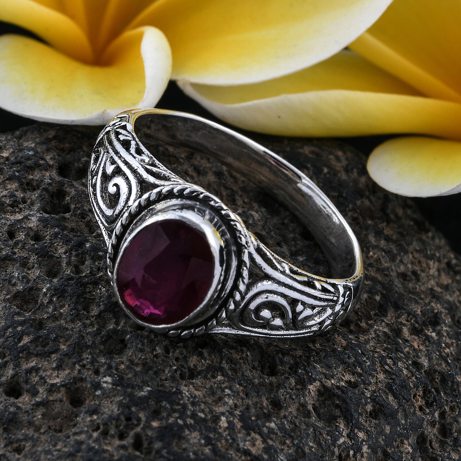 Royal Bali Collection African Ruby (Ovl) Solitaire Ring in Sterling Silver 5.00 Ct.