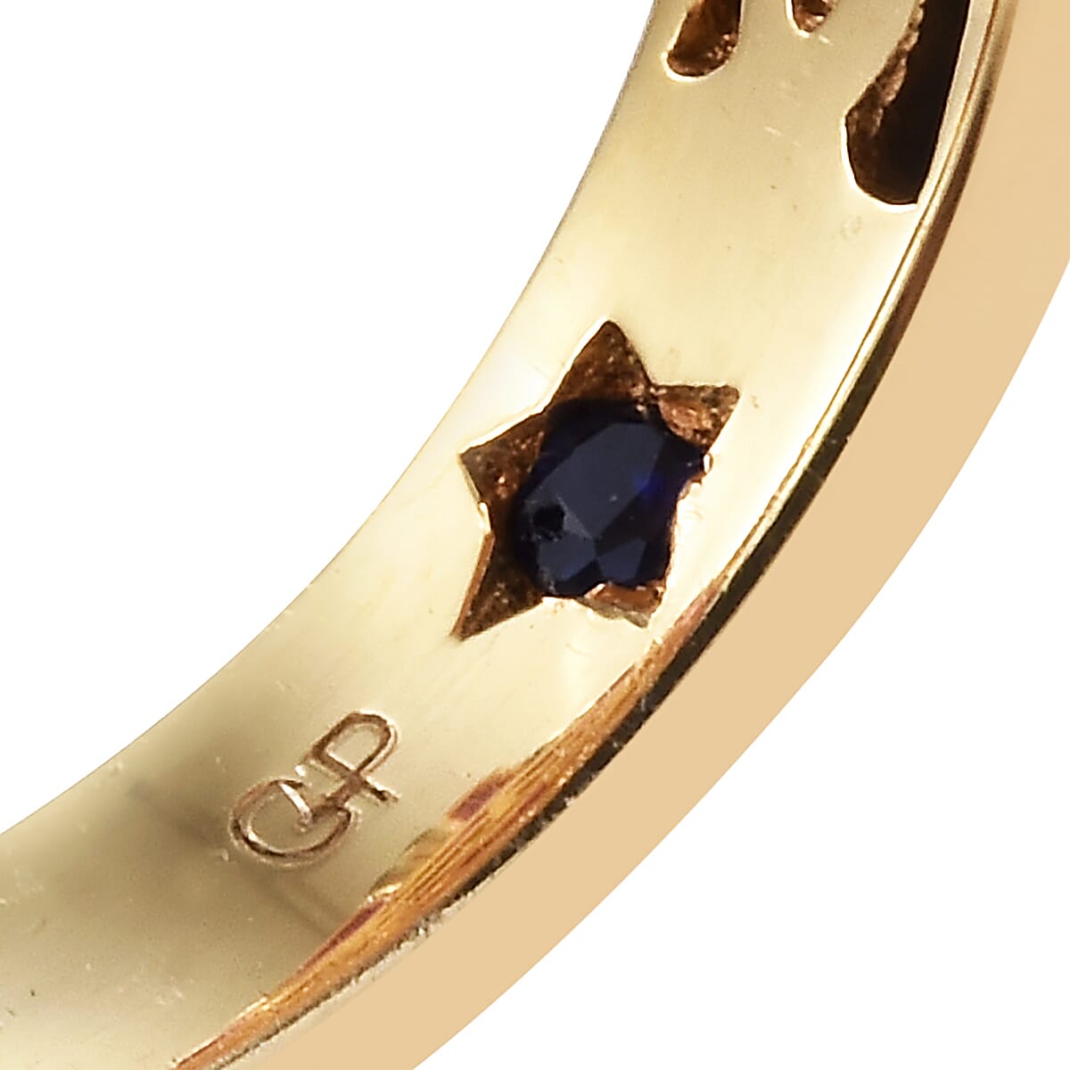 GP African Ruby (Ovl 6.78 Ct),Natural White Cambodian Zircon and Kanchanaburi Blue Sapphire Ring in 14K Gold Overlay Sterling Silver 8.000 Ct, Silver wt 5.80 Gms.