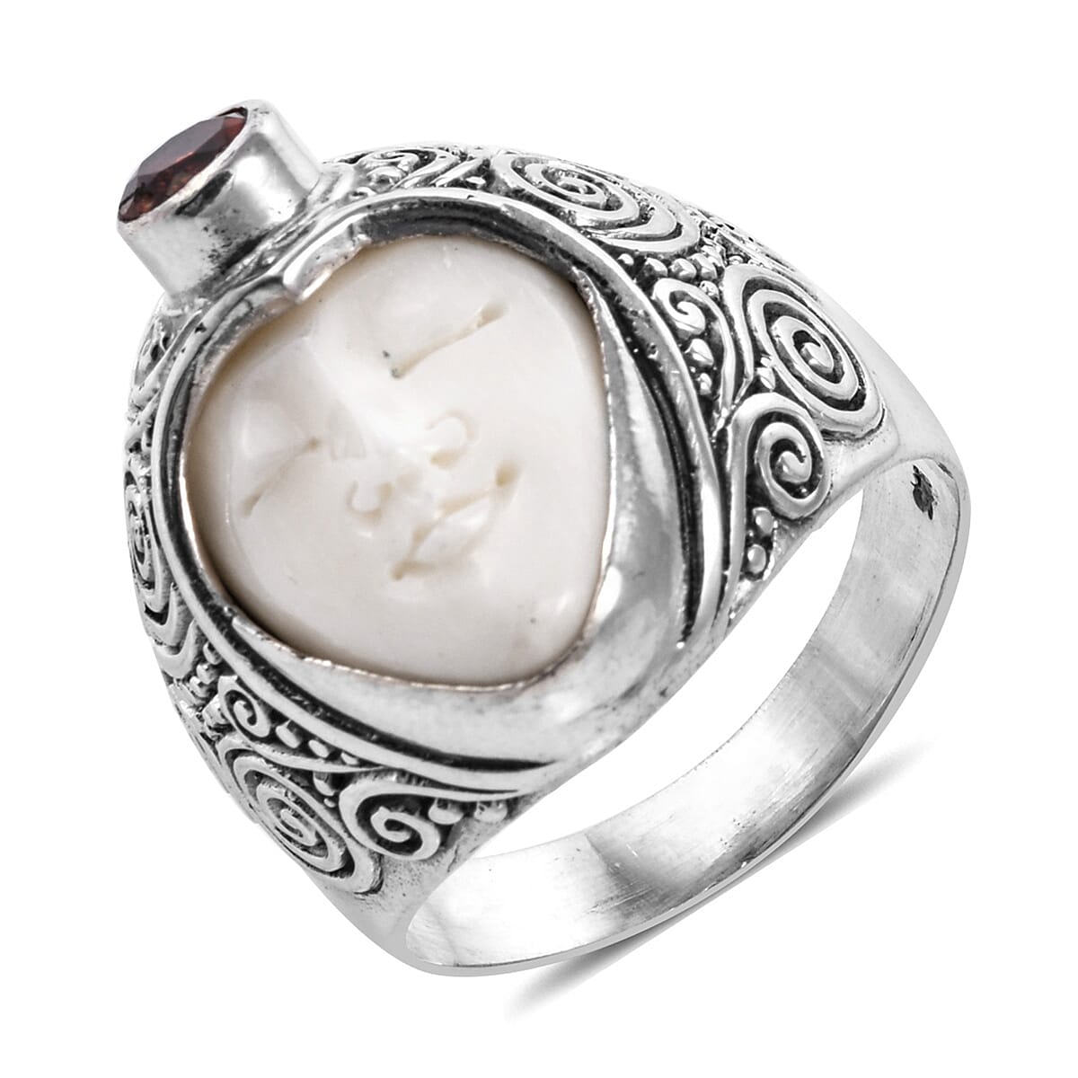 Princess Bali Collection OX Bone Carved Face and Hessonite Garnet Ring in Sterling Silver 10.740 Ct, Silver wt 7.00 Gms