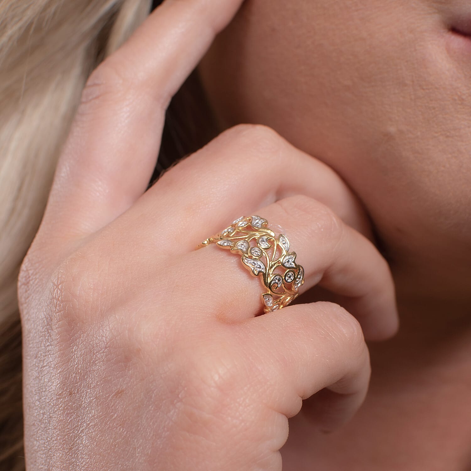 Diamond Leaf Ring in Sterling Silver 0.005 Ct