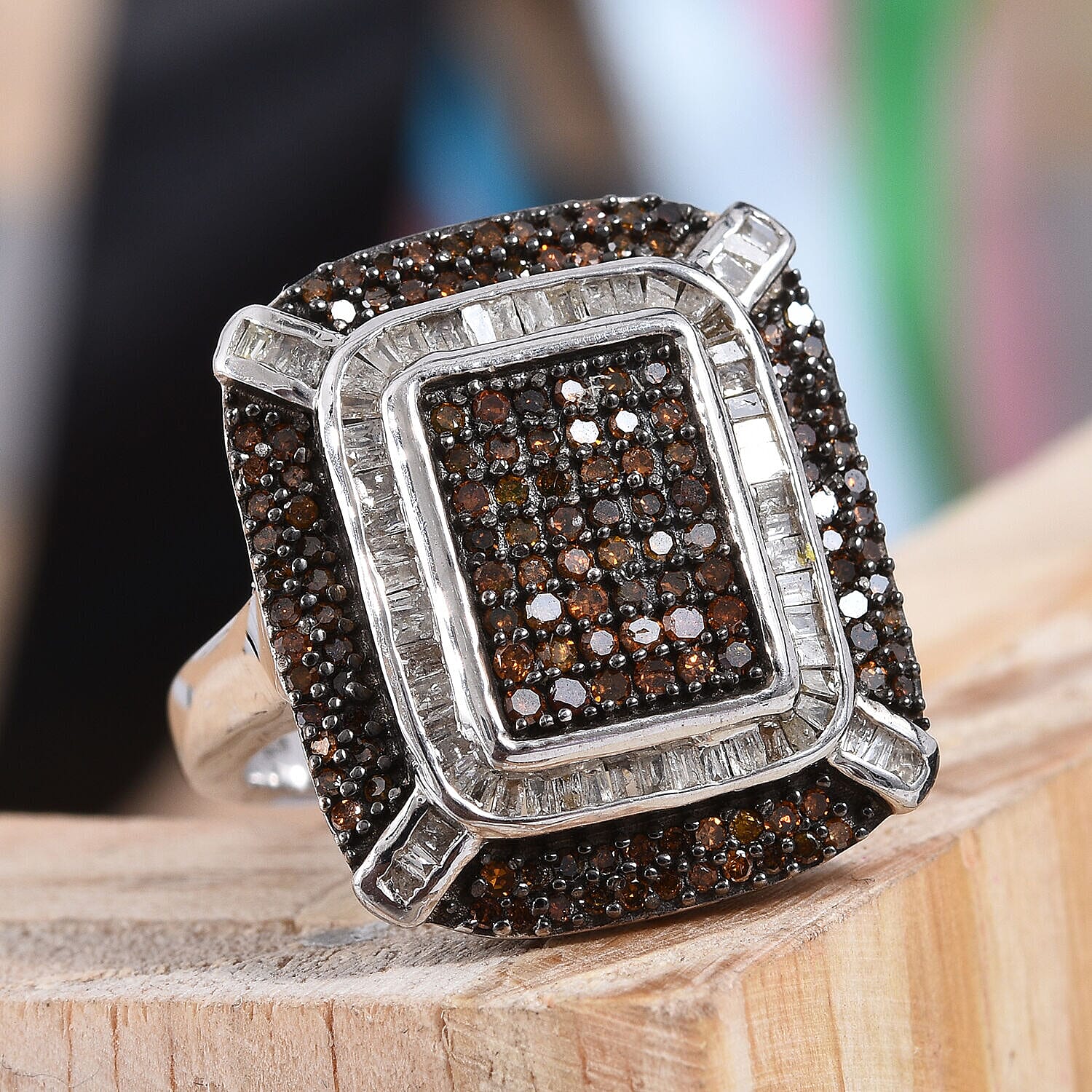 Red and White Diamond (Rnd) Ring in Platinum Overlay Sterling Silver 1.000 Ct, Silver wt 6.80 Gms, Number of Diamonds 216