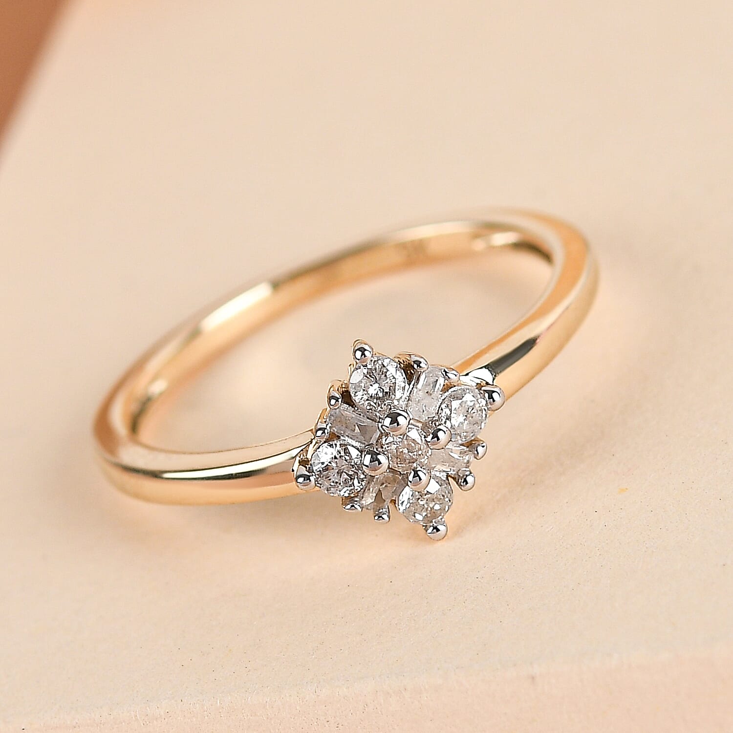 9K Yellow Gold SGL Certified Diamond (I3-G-H) Floral Ring 0.20 Ct