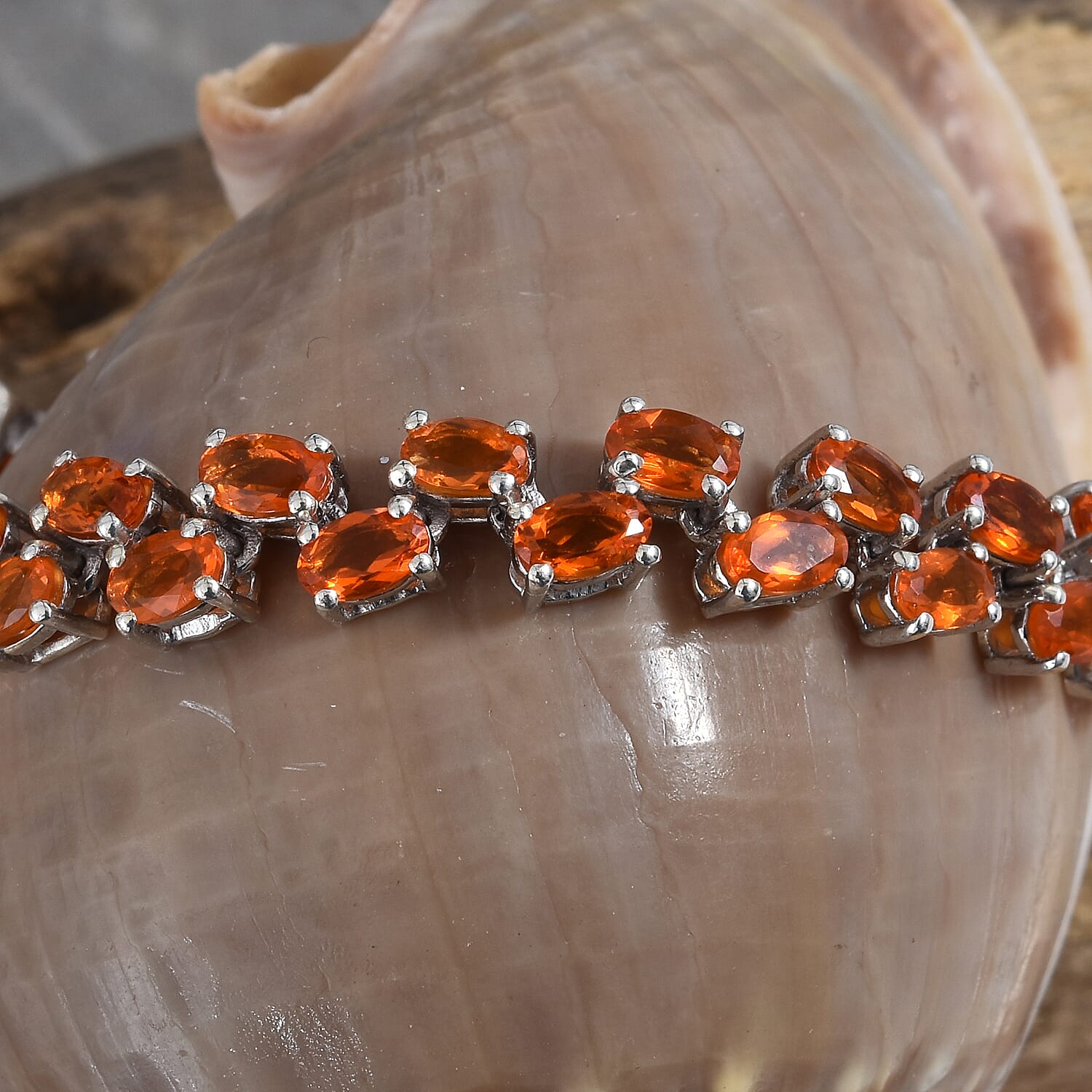 Jalisco Fire Opal (Ovl) Bracelet (Size 7 with Extender) in Platinum Overlay Sterling Silver 5.75 Ct, Silver wt 8.20 Gms