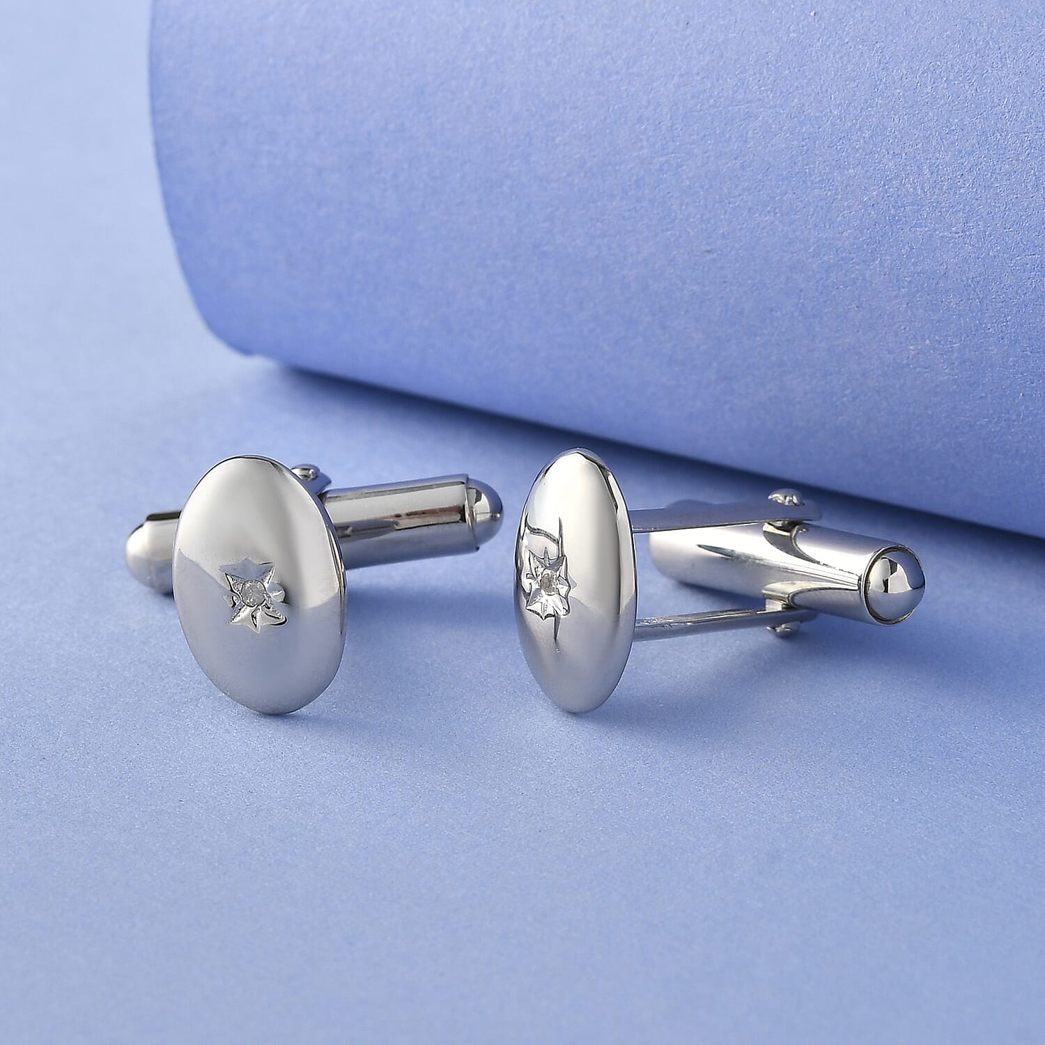 Diamond Cufflink in Platinum Overlay Sterling Silver  0.18 Ct, Silver Wt 5.50 Gms