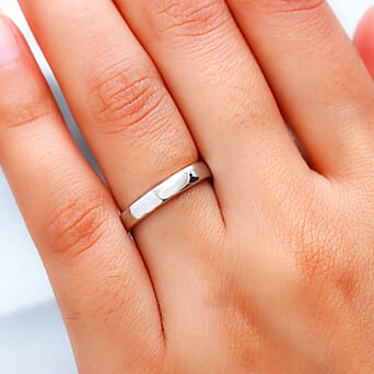 https://tjcuk.sirv.com/Products/33/9/3395646/4mm-Plain-Wedding-Band-Ring-in-Sterling-Silver-with-Platinum-Plating_3395646_2.jpg?w=342&h=342