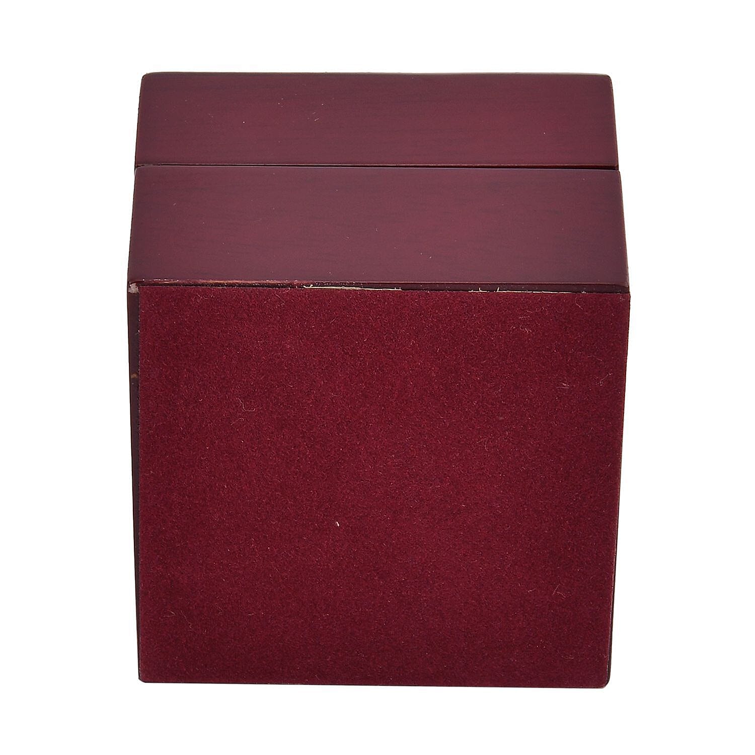 Velvet Lining Wooden Ring Box - (Size 6x6x5 cm) Velvet Lining Wooden Ring Box - (Size 6x6x5 cm)