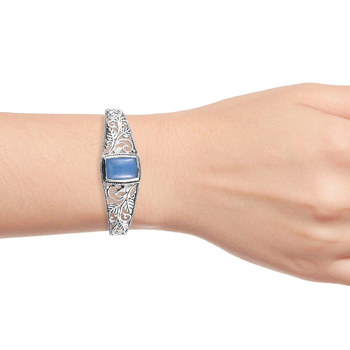 Blue Jade (Cush 18x13 mm) Cuff Bangle in Sterling Silver 16.75 Ct, Silver wt 28.64 Gms (Size 7 - 7.5)