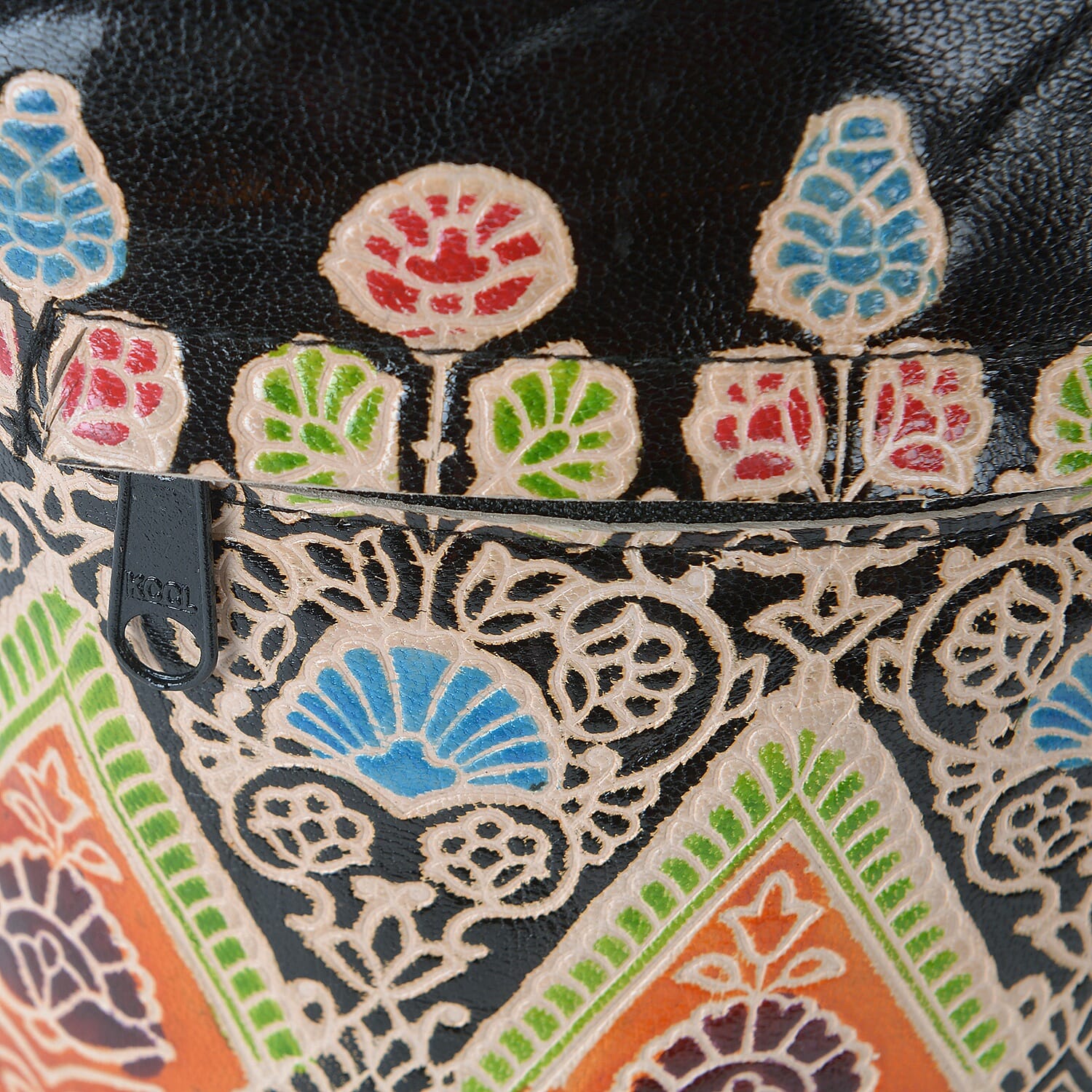 100% Genuine Leather Handmade Printed Shoulder Bag with Zip Closure (Size 19x18 Cm) - Black and Multicolour