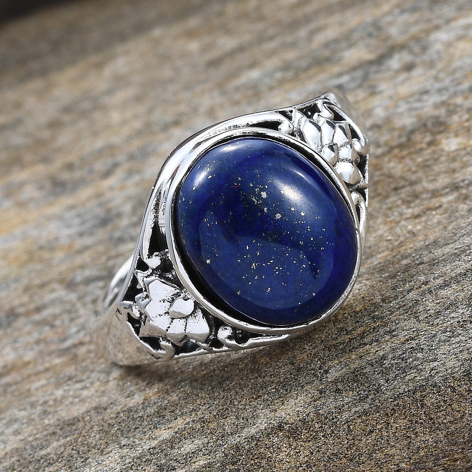 Artisan Craft Lapis Lazuli (Ovl) Ring in Oxidised Sterling Silver 4.93 Ct.