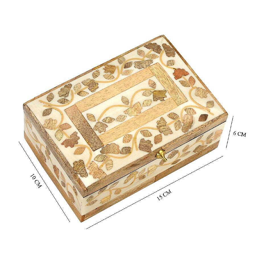 Handmade Bone and Mango Wood Inlay Storage Box (Size 15x10x6 Cm)