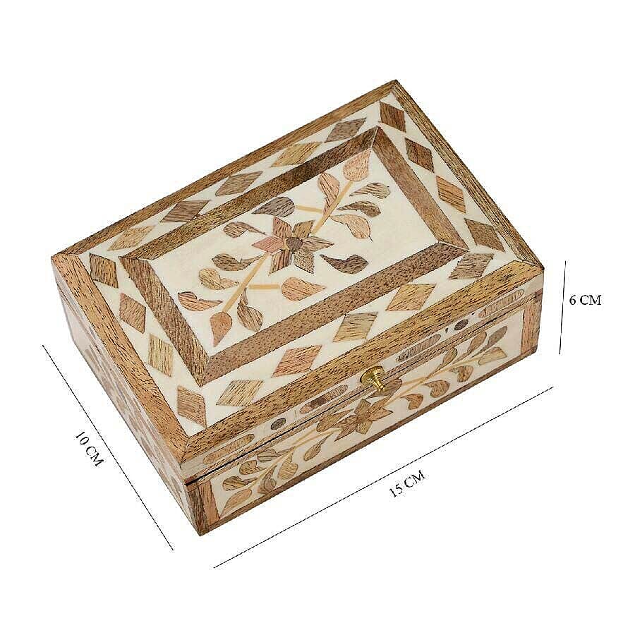 Handmade Bone and Mango Wood Inlay Storage Box (Size 15x10x6 Cm)