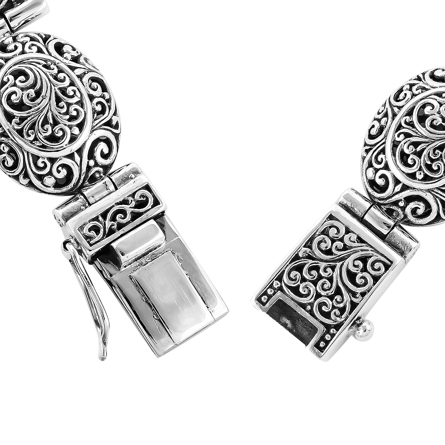 Royal Bali Collection EON 1962 Swiss Movement Water Resistant Scroll Work Watch (Size 6.5) in Sterling Silver, Silver wt 29.00 Gms