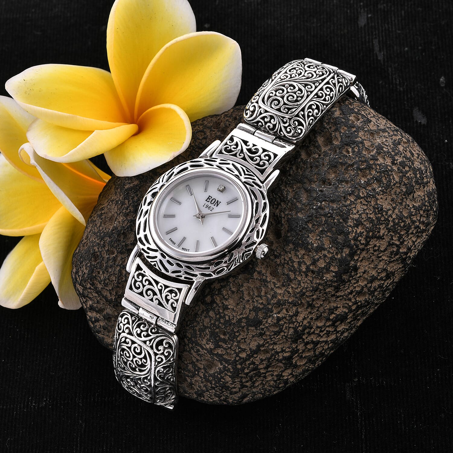 Royal Bali Collection EON 1962 Swiss Movement Water Resistant Scroll Work Watch (Size 7.25) in Sterling Silver, Silver wt 32.00 Gms