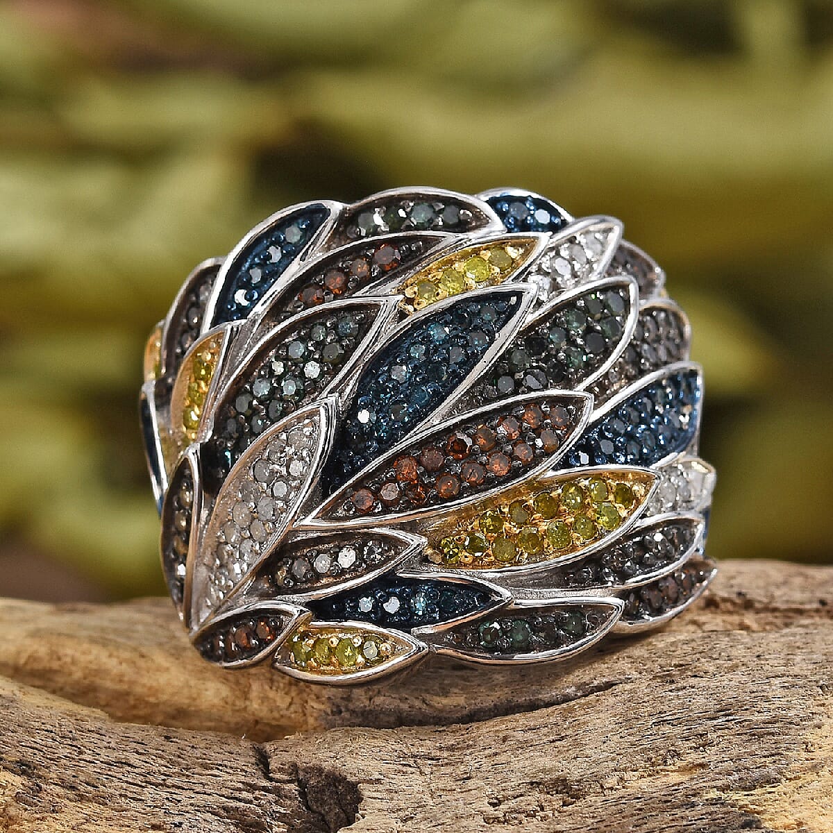 Rainbow Diamond Ring Silver: Radiant Elegance in Every Cut