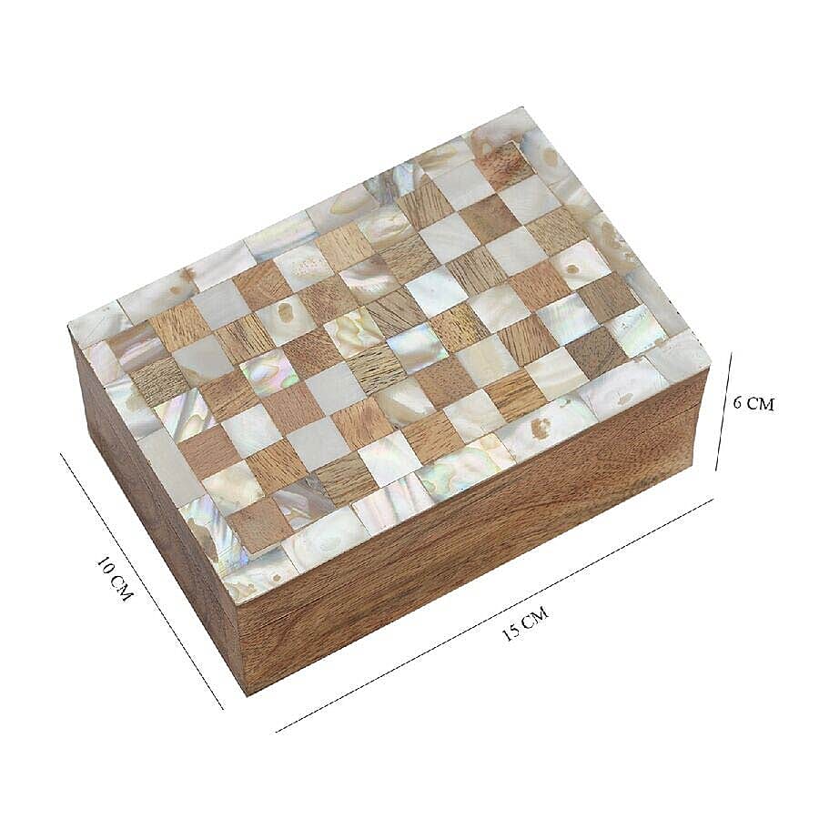 Artisan Crafted Handmade Inlay Mother of Pearl and Mango Wood Checker Pattern Storage Box (Size 15x10x6 Cm) - Ivory