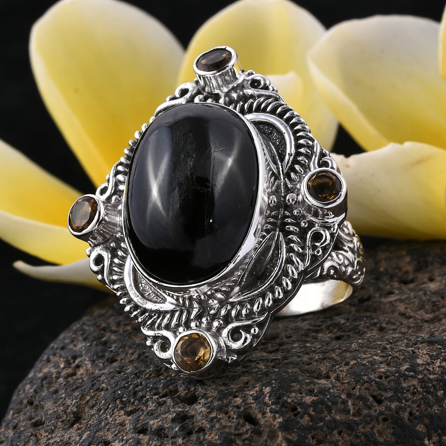 Royal Bali Collection - Black Star Diopside (Ovl 20x15 mm), Citrine Ring in Sterling Silver 25.85 Ct, Silver wt 12.00 Gms