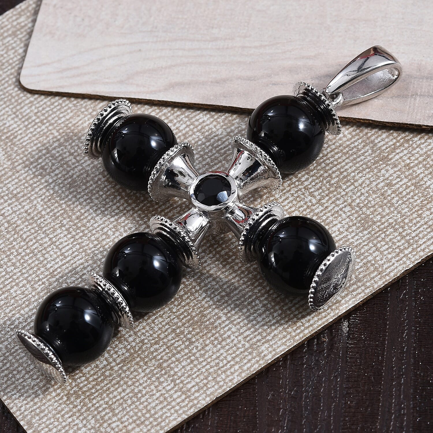 Black Onyx (Rnd), Boi Ploi Black Spinel Cross Pendant in Platinum Plated 39.25 Ct.