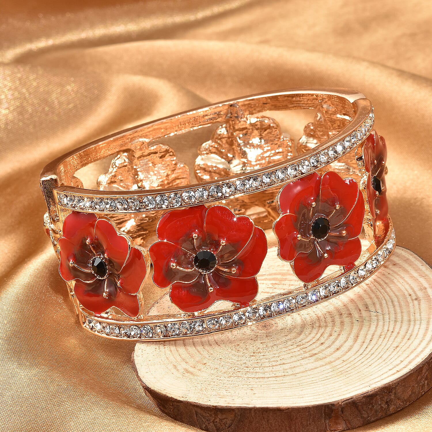 Black and White Austrian Crystal (Rnd)  Flower Enamelled Bangle (Size 7.5) in Gold Tone