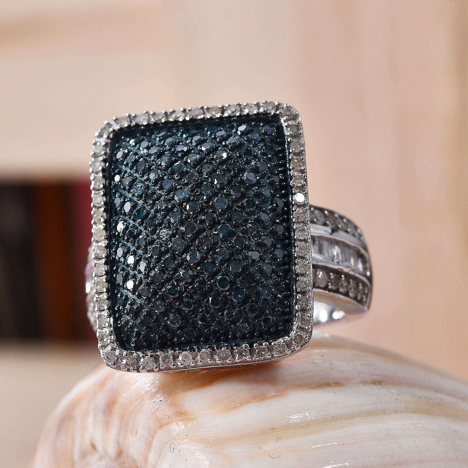 Blue and White Diamond (Bgt and Rnd) Cluster Ring in Platinum Overlay Sterling Silver 1.00 Ct, Silver wt 7.40 Gms