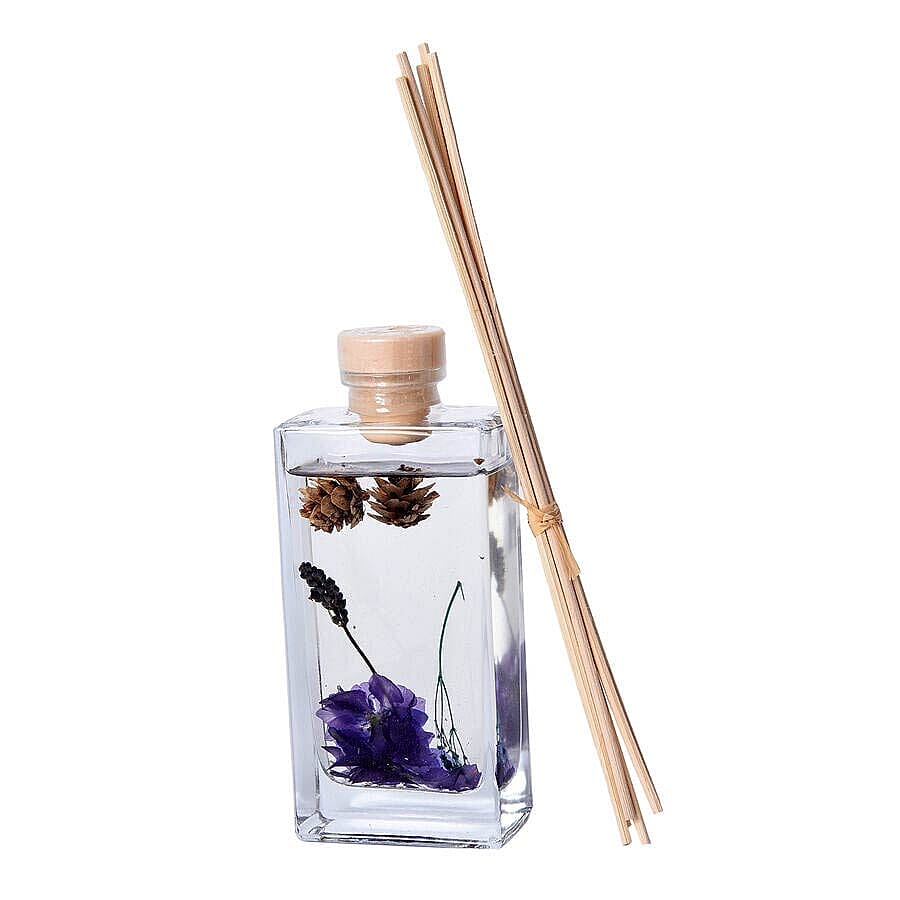 135ml Refillable Glass Bottle Oil Diffuser with Dry Flower and Reed Sticks (Size 7.5x24.5x10 Cm) - LIME BASIL & MANDRIN