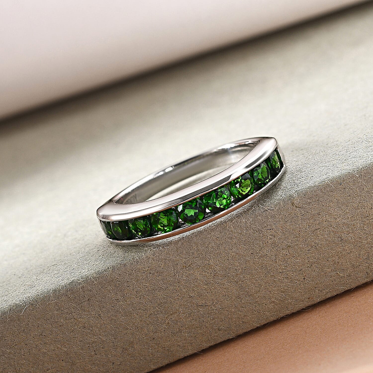 RHAPSODY 950 Platinum AAAA Chrome Diopside (Rnd) Half Eternity Band Ring 1.15 Ct, Platinum Wt 5.19 Gms