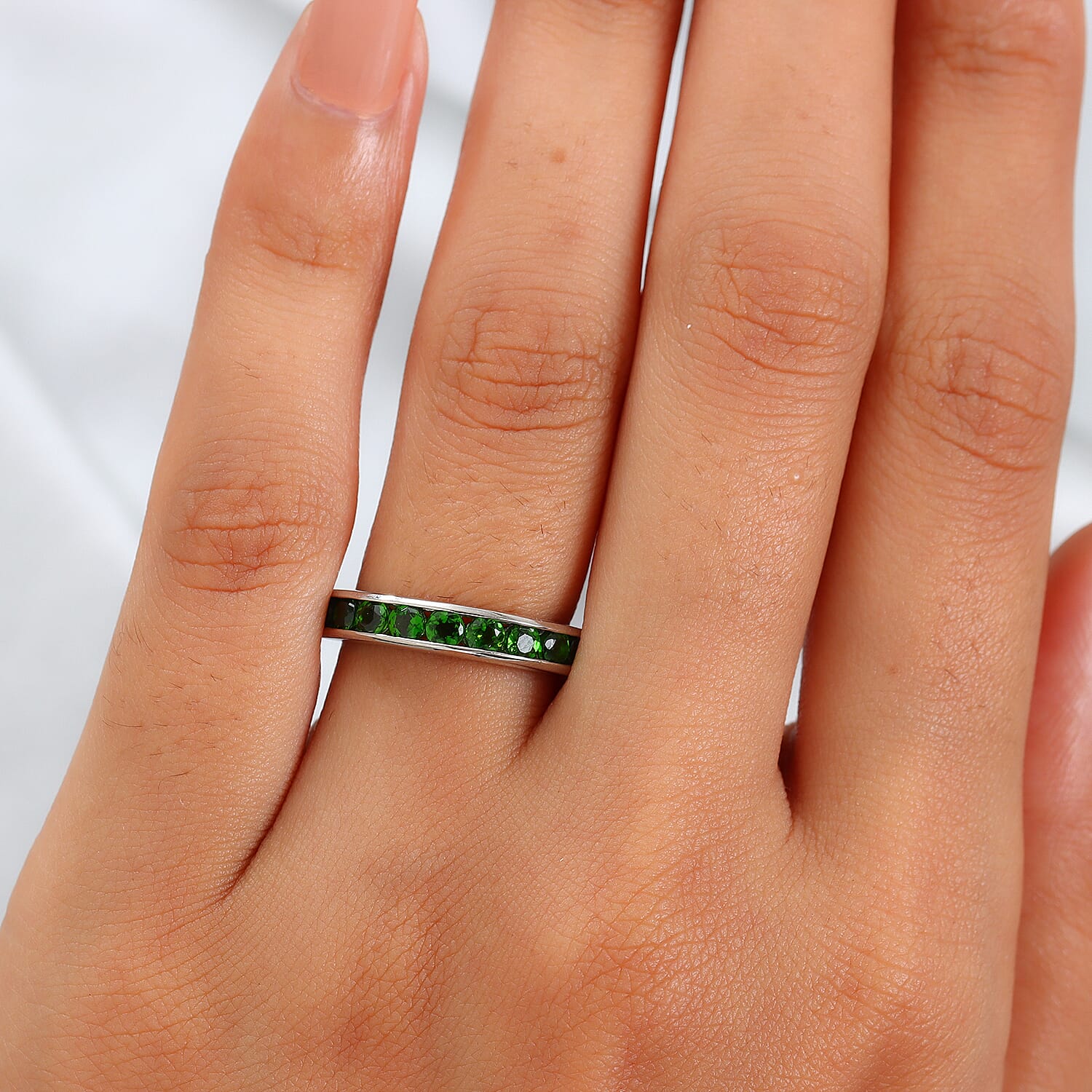 RHAPSODY 950 Platinum AAAA Chrome Diopside (Rnd) Half Eternity Band Ring 1.15 Ct, Platinum Wt 5.19 Gms