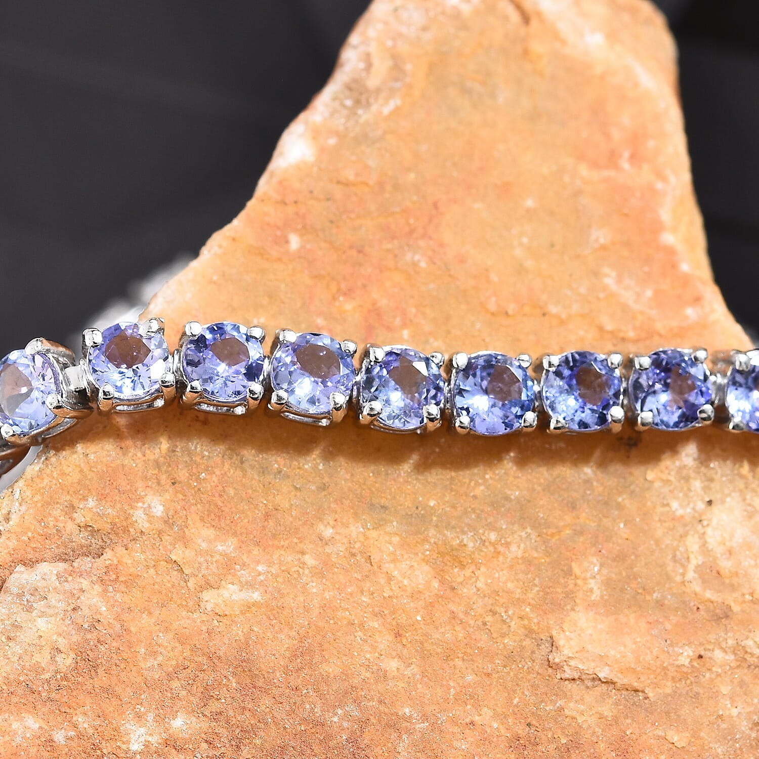 Tanzanite (Rnd) Tennis Bracelet (Size 8) in Platinum Overlay Sterling Silver 10.00 Ct,  Silver wt 9.67 Gms
