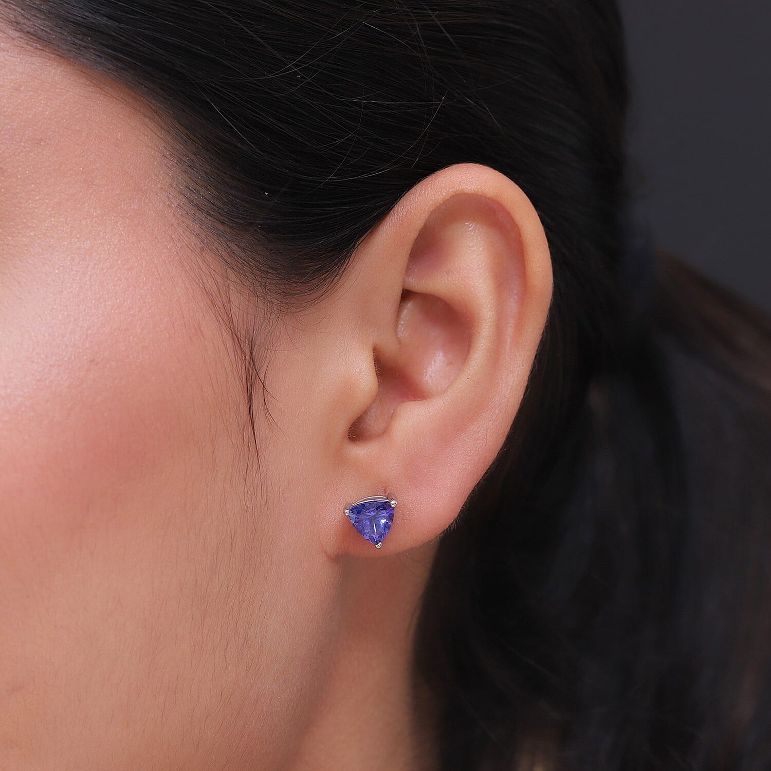 RHAPSODY 950 Platinum AAAA Tanzanite (Trl) Stud Earrings (with Screw Back) 2.68 Ct, Platinum Wt 2.80 Gms
