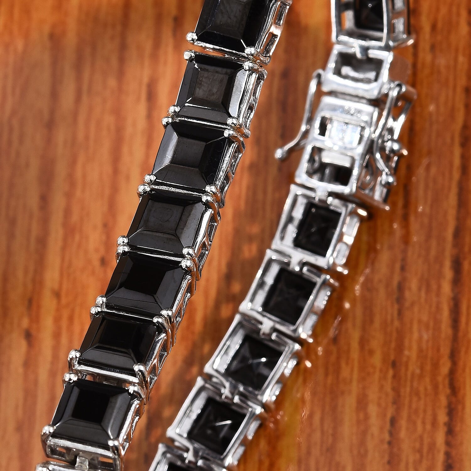 Elite Shungite (Sqr 6mm) Tennis Bracelet (Size 7.5) in Platinum Overlay Sterling Silver 16.00 Ct, Silver wt 14.50 Gms