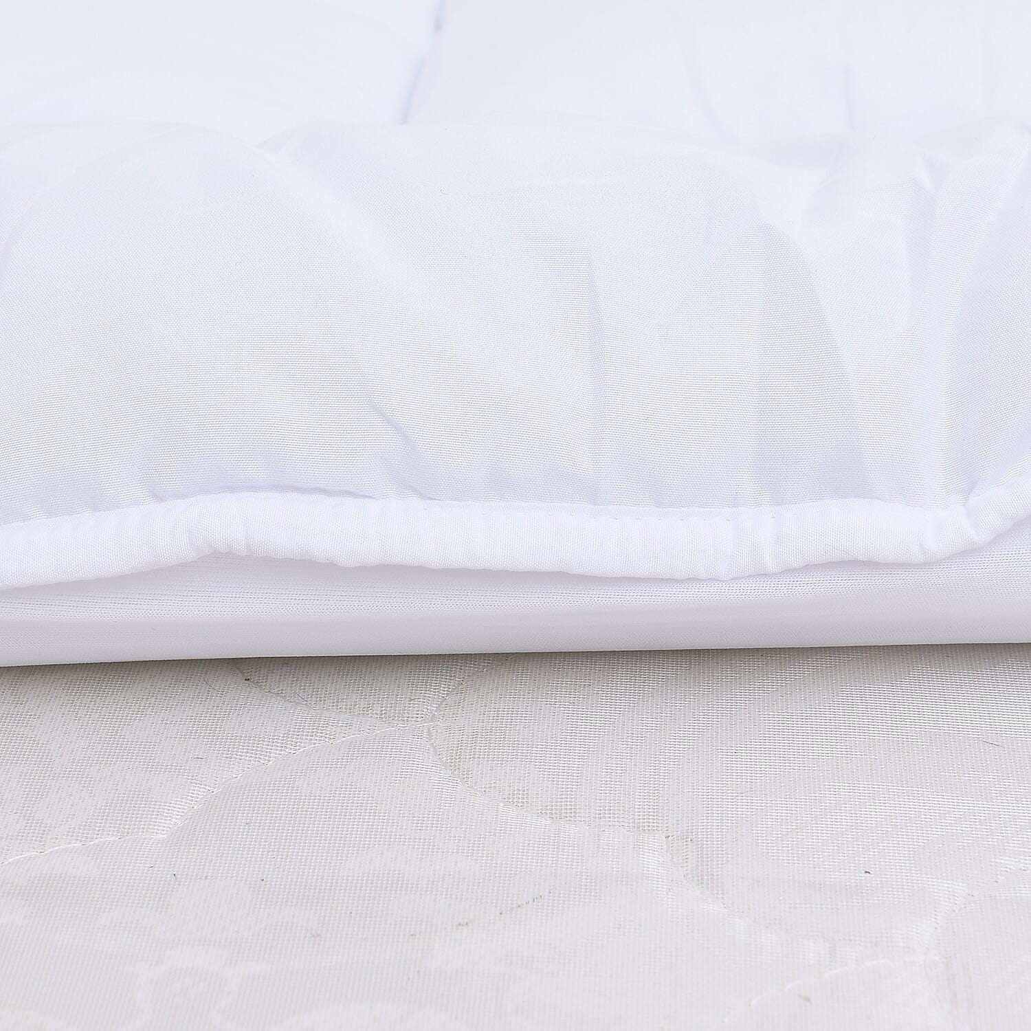 4 Seasons Summer and Winter Double Face Mattress Topper one Side Cooling Fabric one Reverse Sherpa  in KING Size (150x200+30 Cm) - White