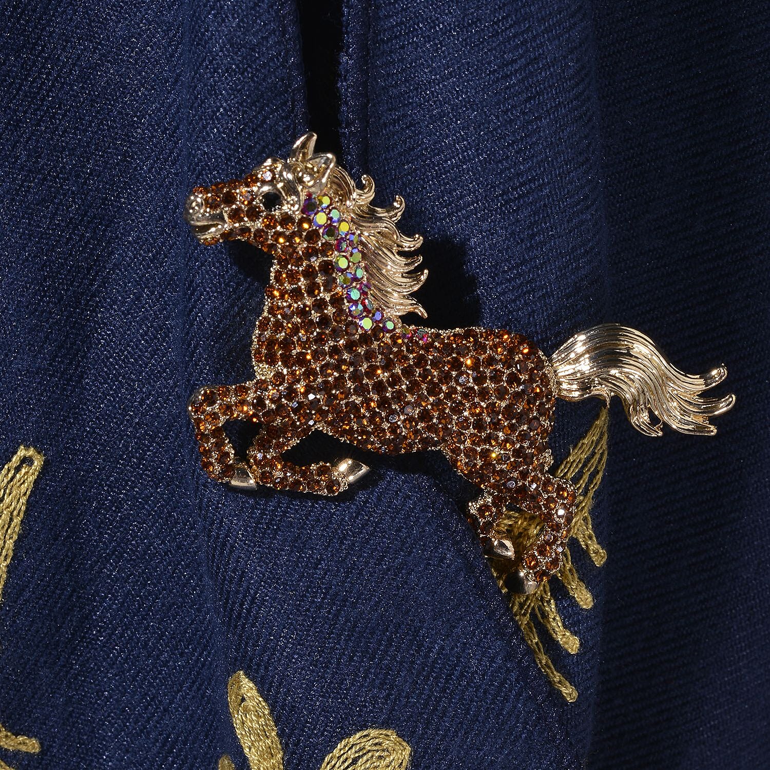 Multicolour Austrian Crystal (Rnd) Horse Pendant with Chain (Size 24) or Brooch in Yellow Tone