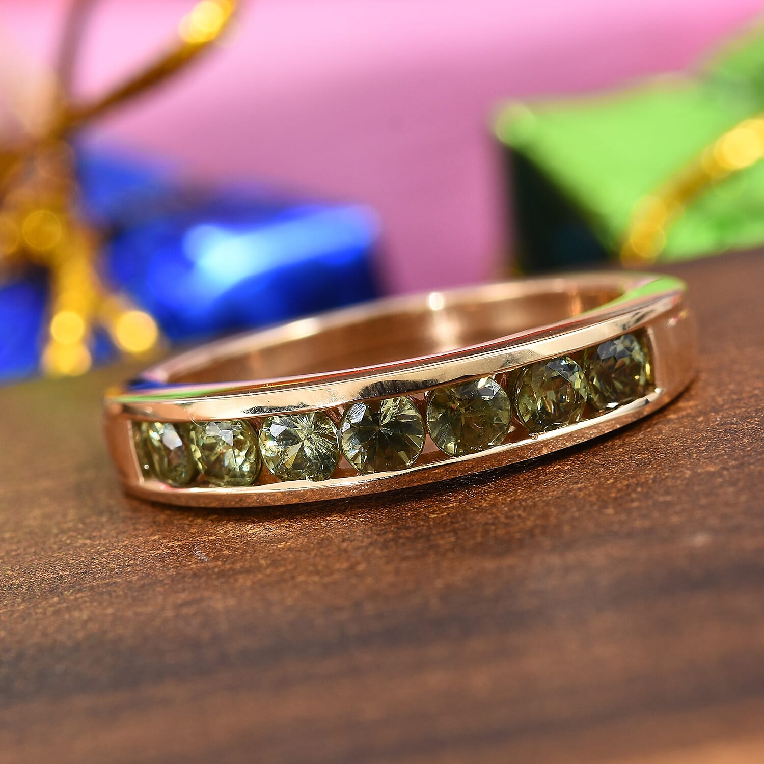 ILIANA 18K Yellow Gold AAA  Demantoid Garnet (Rnd) Half Eternity Band Ring 1.00 Ct.