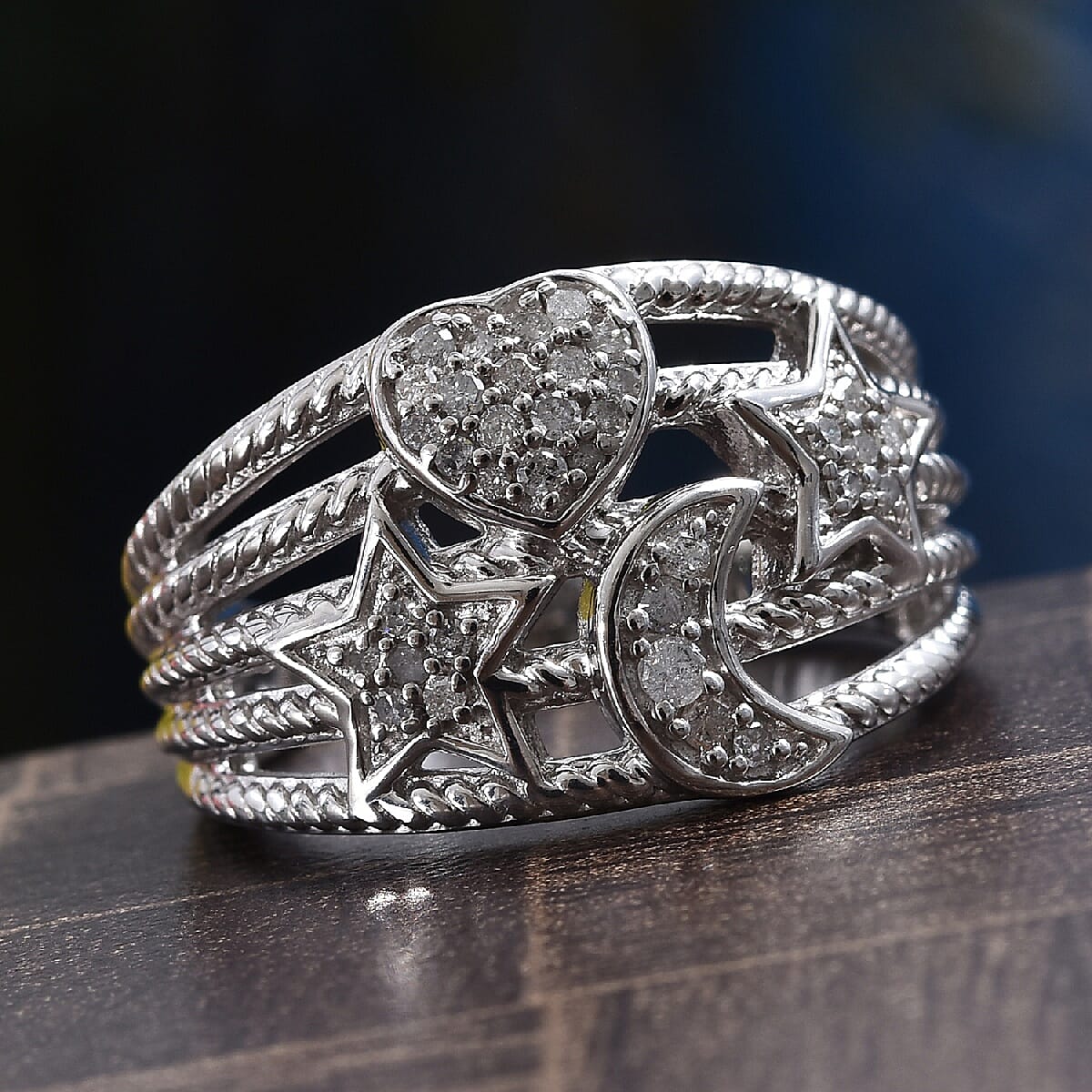 GP Diamond (Rnd) Blue Sapphire Ring in Platinum Overlay Sterling Silver 0.27 Ct., Silver wt. 5.50 Gms