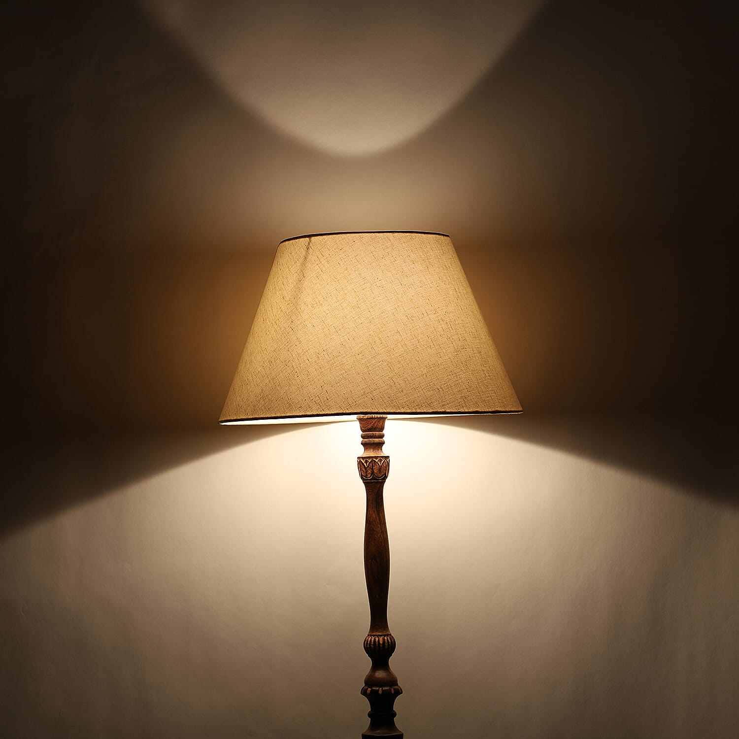 NAKKASHI - CE Certified Hand Carved Mango Wood Floor Lamp with Shade and 3 Pin UK Plug (Shade Size 25x45x28 Cm)